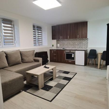 Kraguj Apartman 2 Kragujevac Exteriör bild