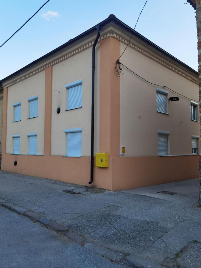 Kraguj Apartman 2 Kragujevac Exteriör bild